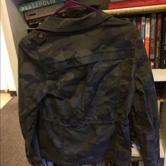 Army Jacket - Picture 3 of 3